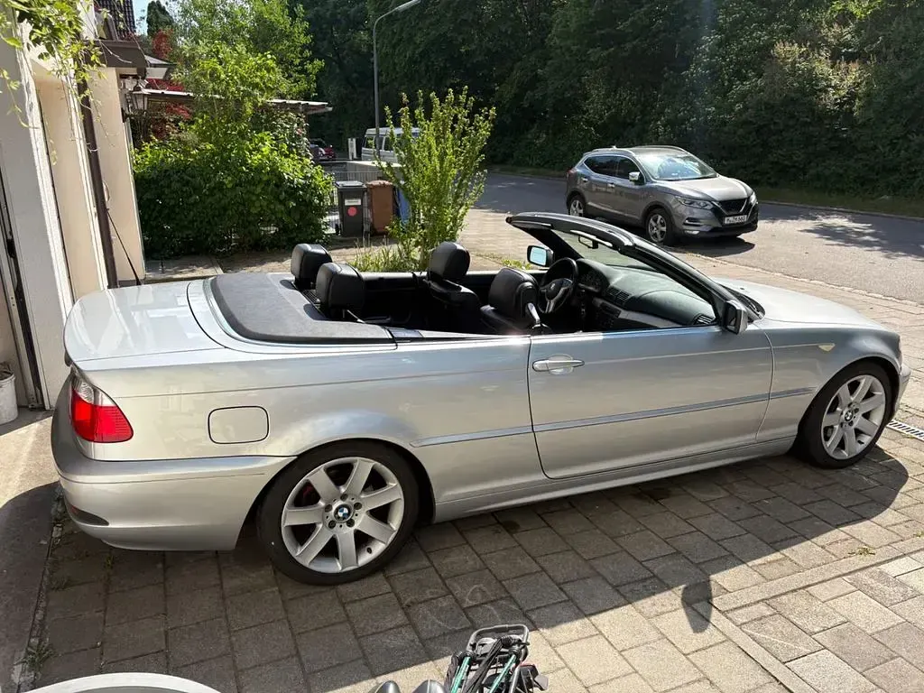 Używany BMW 320 Cabriolet 170 KM (125 kW) 2005 Srebrny Kabriolet
