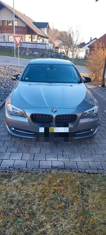 Gebraucht BMW 525 218 PS (160 kW) 2011 Grau Limousine