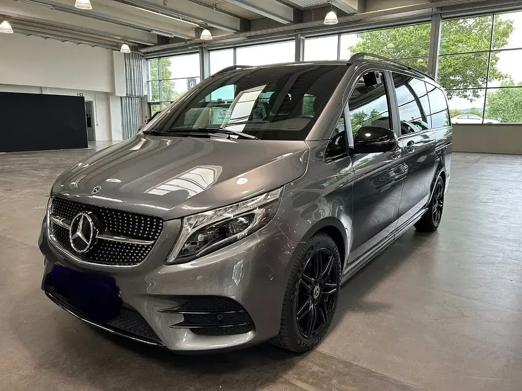 Gebraucht Mercedes V300 Avantgarde 237 PS (174 kW) 2022 Grau Van / Kleinbus