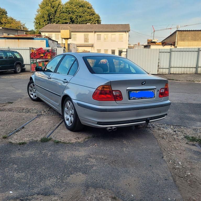 Gebraucht BMW 323 170 PS (125 kW) 2000 Silber Limousine