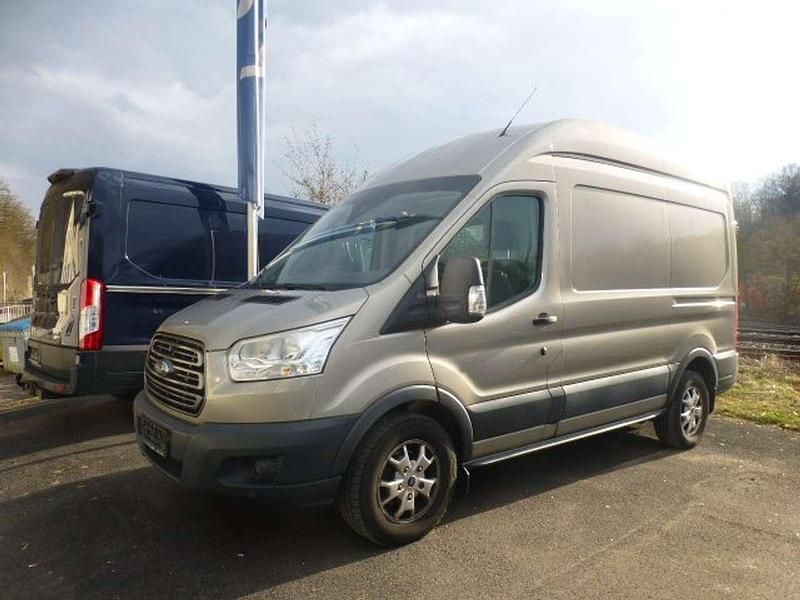 Gebraucht Ford Transit Trend 155 PS (114 kW) 2016 Titangrau metallic Van / Kleinbus