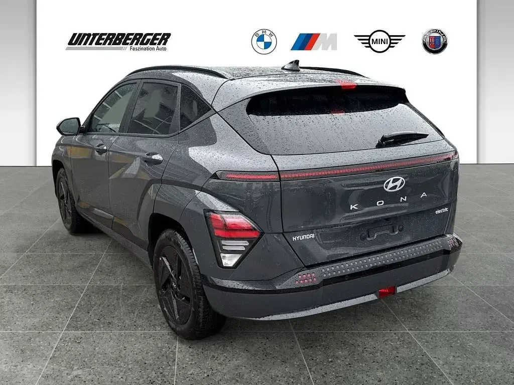 Neu Hyundai Kona Trend 99 kW (135 PS) 2026 Ecotronic grey SUV