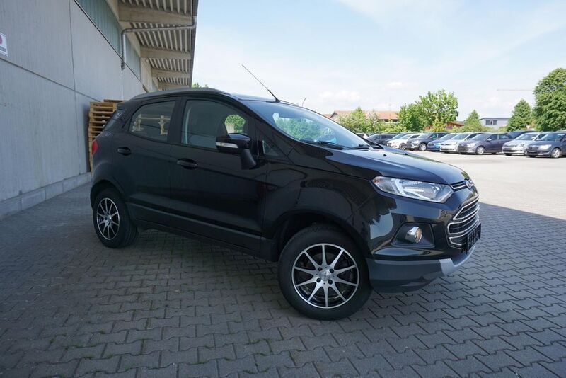 Pantherschwarz metallic Gebraucht 2015 Ford Ecosport SUV | 7.995 € (Fairer Preis) - Bild 1/4