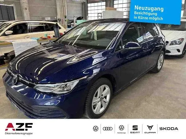 Gebraucht VW Golf VIII Life 116 PS (85 kW) 2023 Limousine