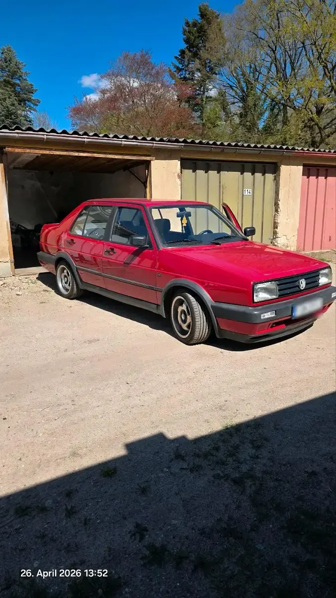 Gebraucht VW Jetta 90 PS (66 kW) 1989 Rot Limousine