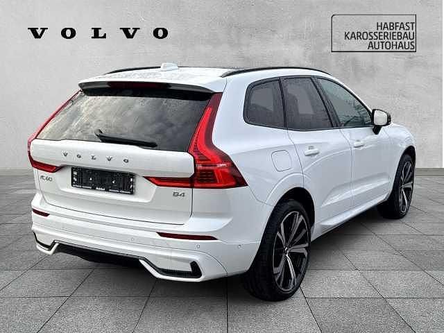 Gebraucht Volvo XC60 145 PS (106 kW) 2023 SUV