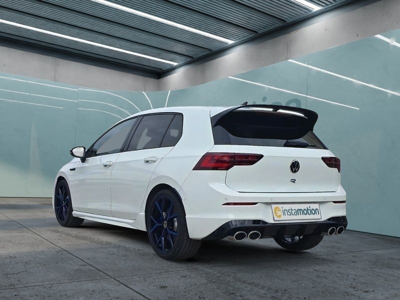Gebraucht VW Golf VIII R 333 PS (244 kW) 2024 Weiß Limousine