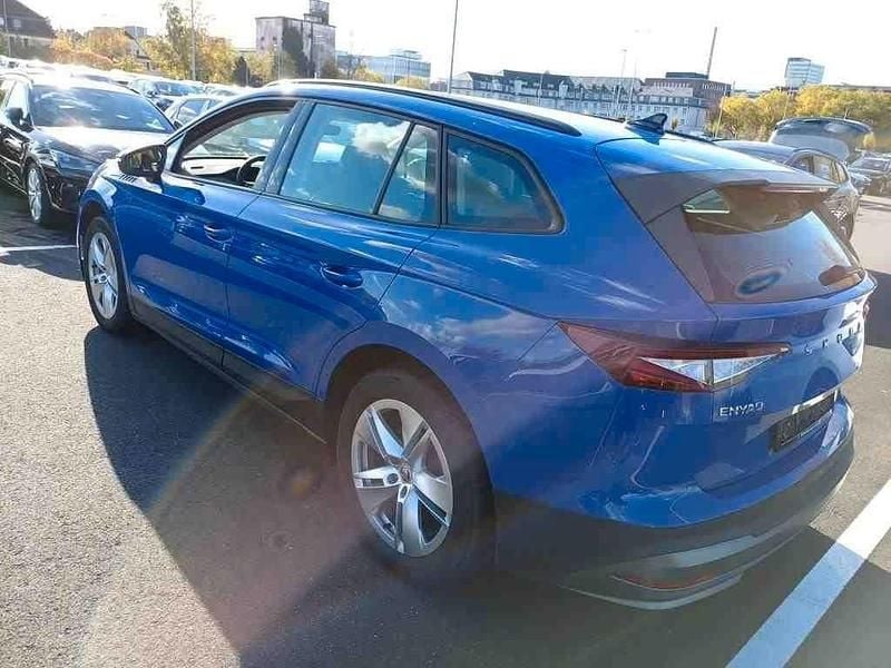 Gebraucht Skoda Enyaq iV Loft 108 kW (148 PS) 2023 Energyblau SUV