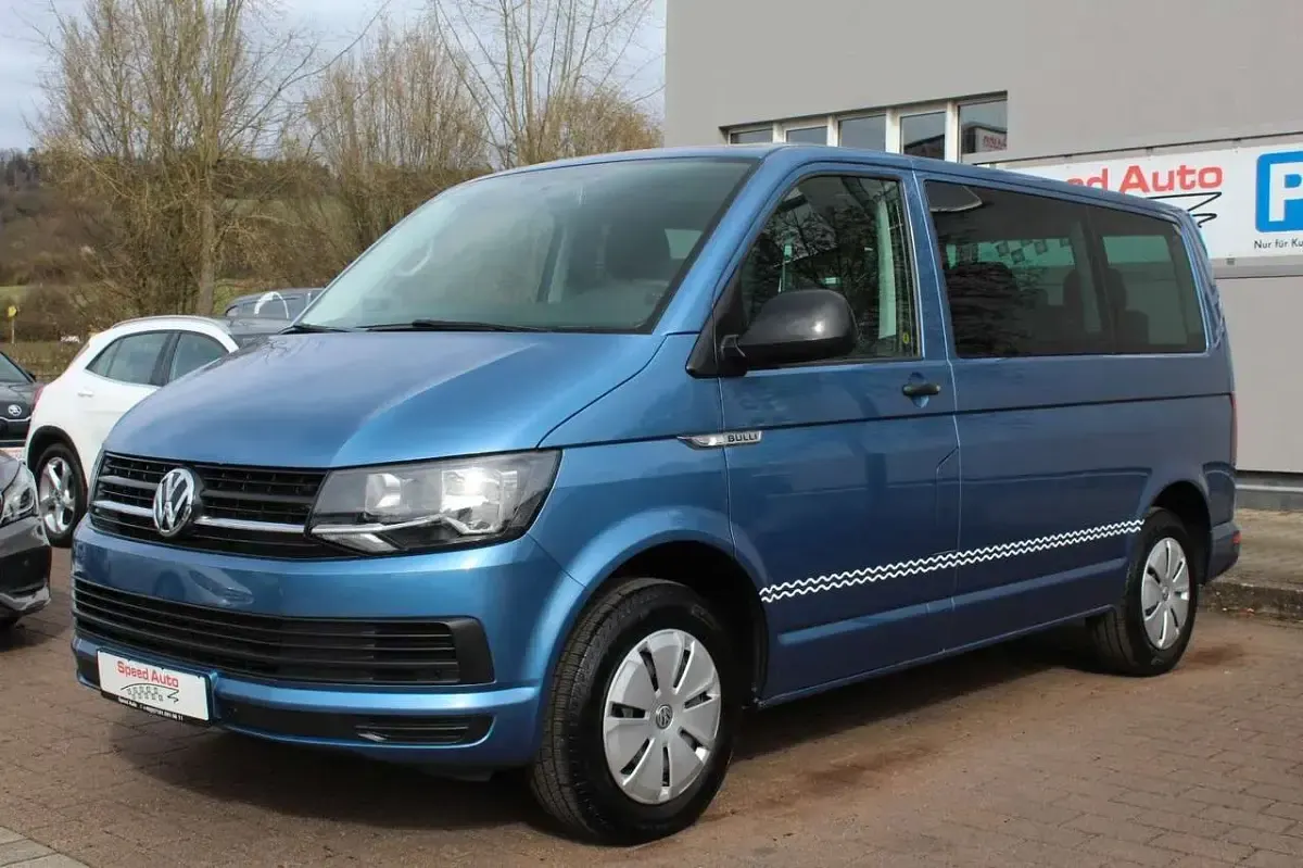 Second-hand VW T6 150 CP (110 kW) 2018 Albastru Van