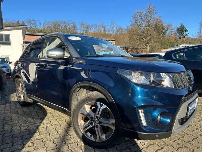 Gebraucht Suzuki Vitara Comfort 120 PS (88 kW) 2018 Blau SUV