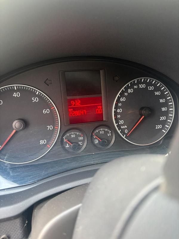 Gebraucht VW Golf V 75 PS (55 kW) 2005 Grau Kleinwagen