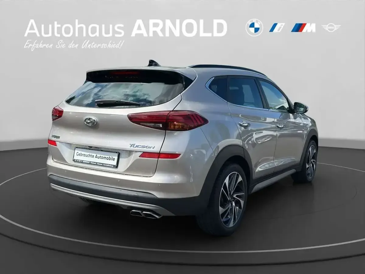 Gebraucht Hyundai Tucson 177 PS (130 kW) 2019 Weiß SUV
