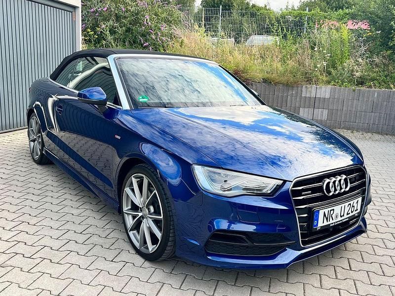 Gebraucht Audi A3 Cabriolet S-Line 184 PS (135 kW) 2016 Blau Cabrio