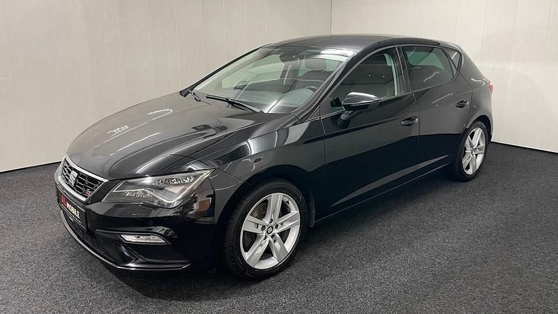 Schwarz Gebraucht 2018 Seat Leon FR Kleinwagen | 14.200 € (Fairer Preis) - Bild 1/4
