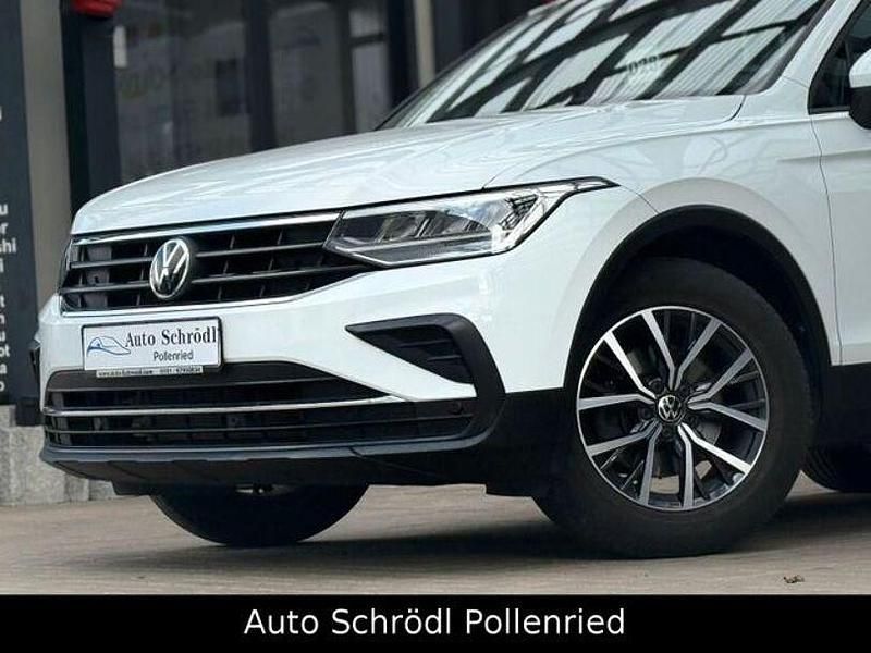 Gebraucht VW Tiguan Life 150 PS (110 kW) 2022 Weiß SUV