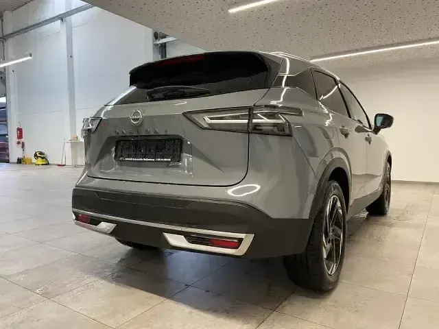 Neu Nissan Qashqai 360º 158 PS (116 kW) 2026 Grau SUV