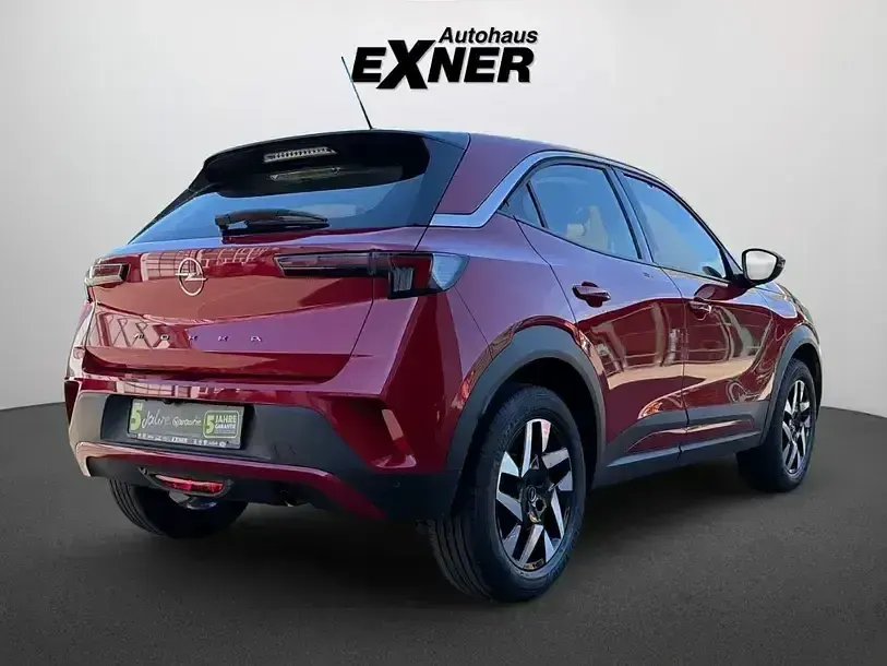 Używany Opel Mokka Elegance 101 KM (74 kW) 2024 Czerwony SUV
