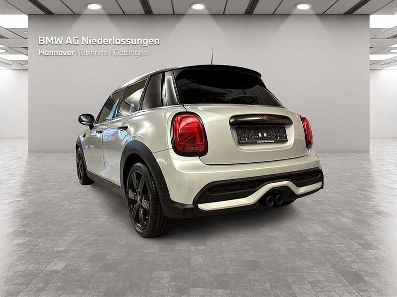 Gebraucht Mini Cooper S 178 PS (130 kW) 2022 Weiß Kleinwagen