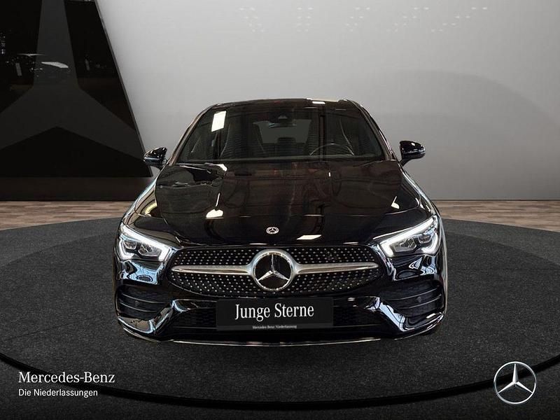 Gebraucht Mercedes CLA250e Shooting Brake AMG 160 PS (117 kW) 2022 Schwarz Kombi
