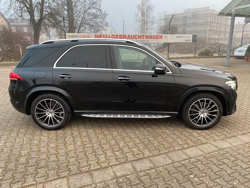 Gebraucht Mercedes GLE400 AMG line 330 PS (242 kW) 2019 Schwarz SUV