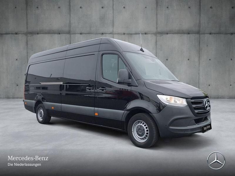Gebraucht Mercedes Sprinter 143 PS (105 kW) 2020 Schwarz Van