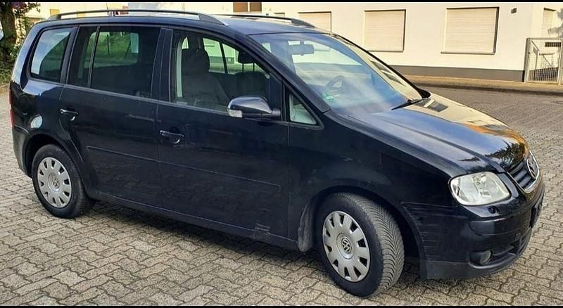 Gebraucht VW Touran 140 PS (102 kW) 2005 Schwarz Van / Kleinbus