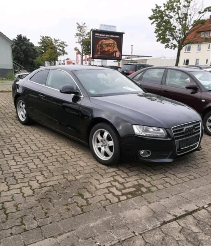 Schwarz Gebraucht 2009 Audi A5 Coupé | 6.150 € (Superpreis) - Bild 1/4