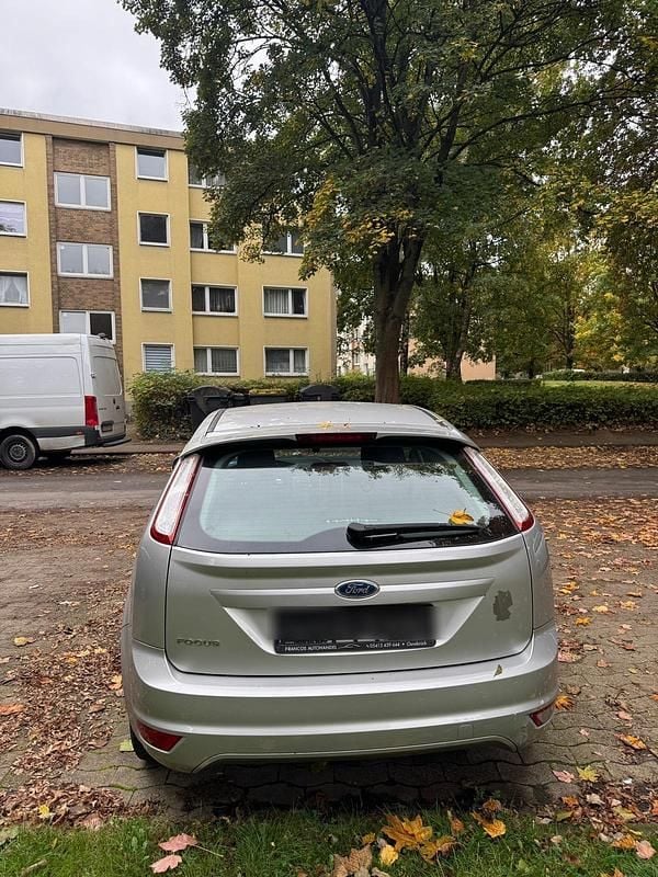 Gebraucht Ford Focus 116 PS (85 kW) 2008 Silber Kleinwagen
