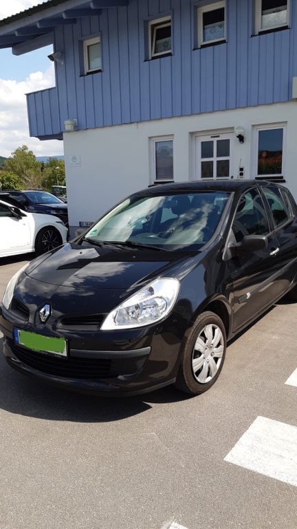 Schwarz Gebraucht 2009 Renault Clio III Extreme Limousine | 1.500 € (Fairer Preis) - Bild 1/2