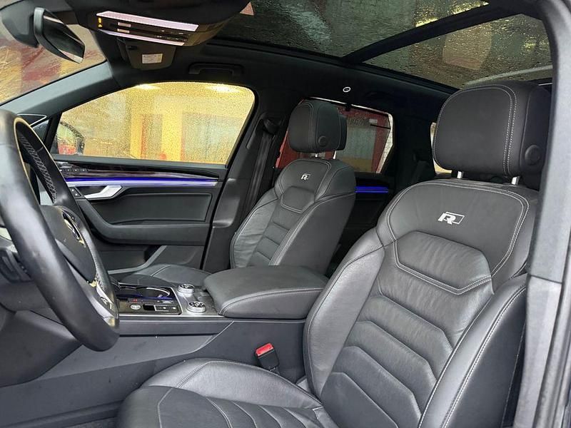 Gebraucht VW Touareg R-line 430 PS (316 kW) 2019 Blau SUV