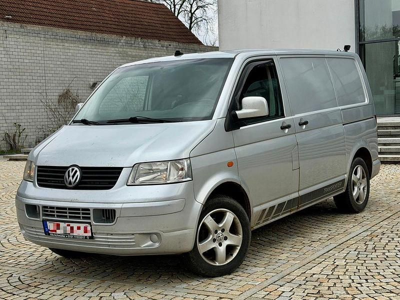 Gebraucht VW Transporter 131 PS (96 kW) 2006 Silber Van