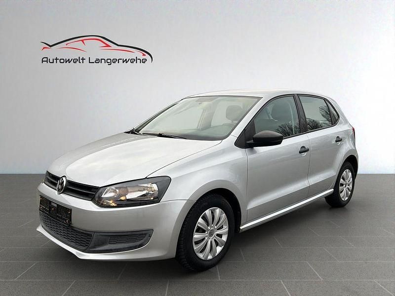 Silber Gebraucht 2009 VW Polo Trendline Limousine | 6.999 € - Bild 1/4