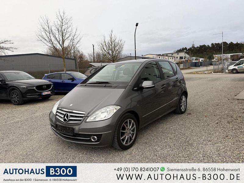 Gebraucht Mercedes A160 95 PS (69 kW) 2011 Grau Limousine