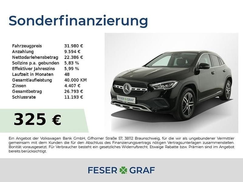 Gebraucht Mercedes GLA200 Progressive 163 PS (119 kW) 2022 Kosmosschwarz SUV