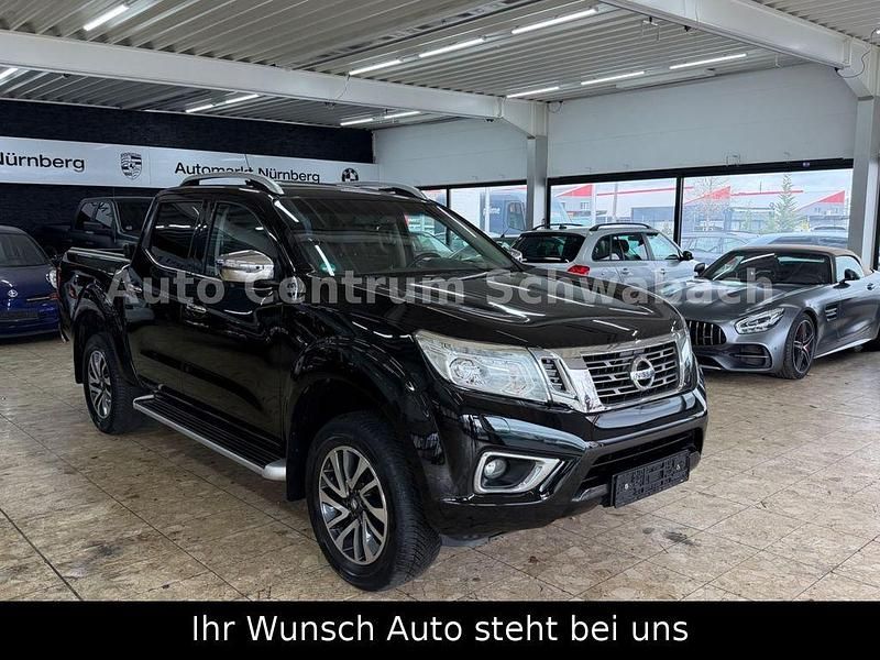 Gebraucht Nissan Navara Tekna 190 PS (139 kW) 2017 Schwarz Pickup