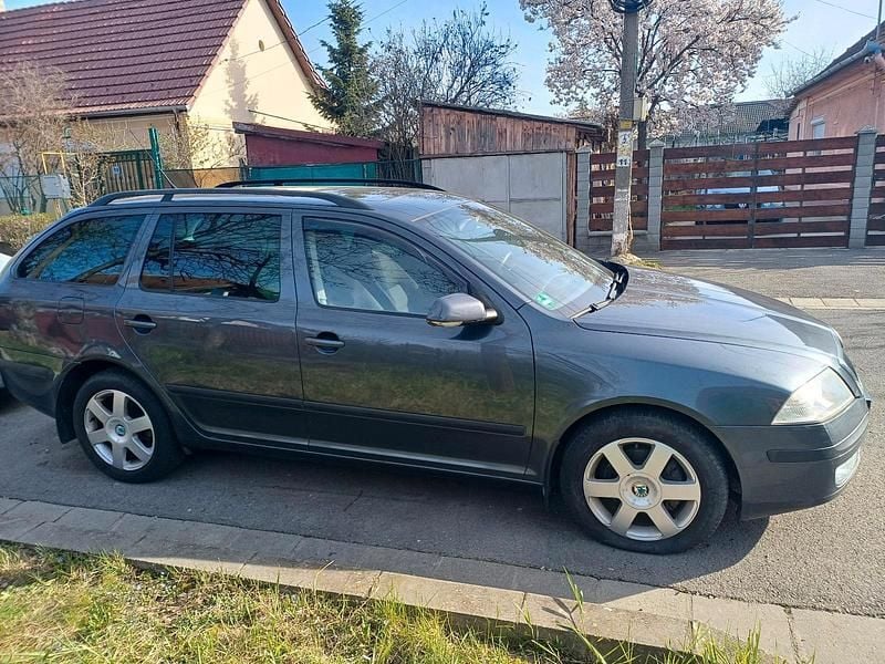 Gebraucht Skoda Octavia 140 PS (102 kW) 2007 Grau Kombi