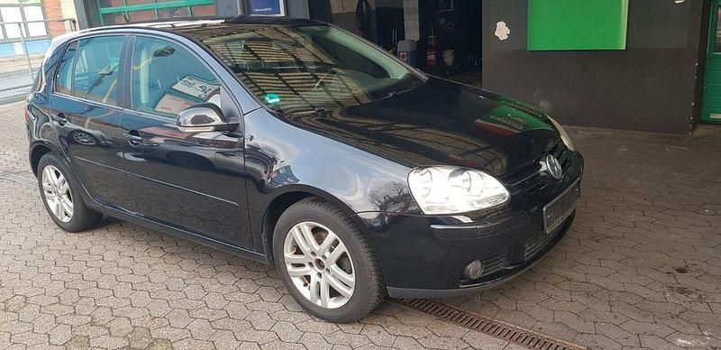 Schwarz Gebraucht 2007 VW Golf Limousine | 2.699 € (Guter Preis) - Bild 1/4