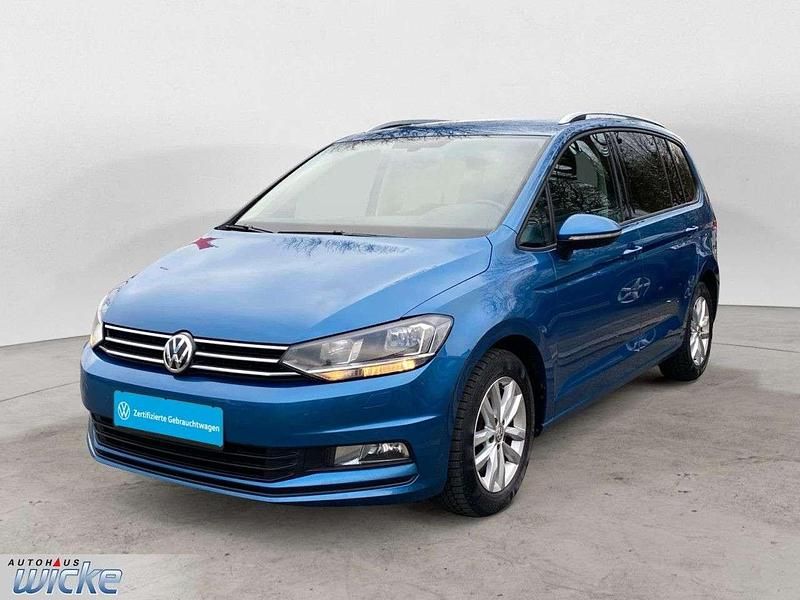 Gebraucht VW Touran Comfortline 150 PS (110 kW) 2016 Blau Van / Kleinbus