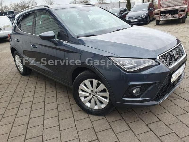Gebraucht Seat Arona XCELLENCE 95 PS (69 kW) 2019 Grau SUV