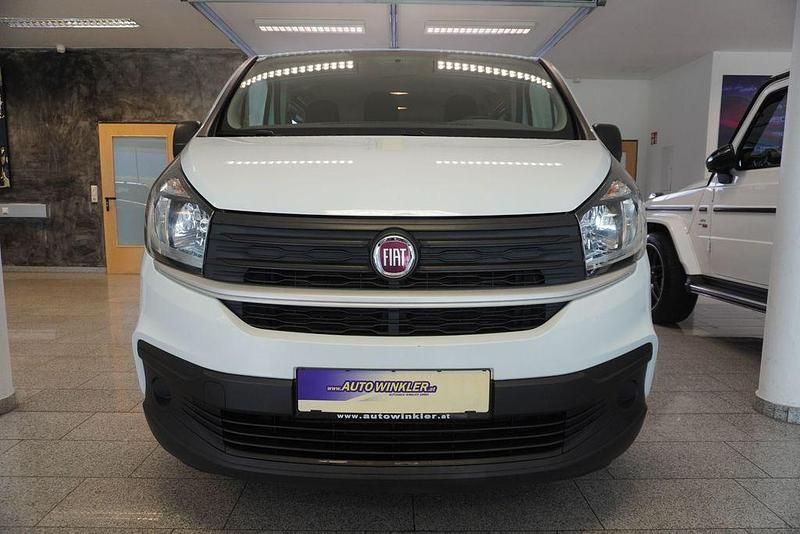 Gebraucht Fiat Talento Basis 125 PS (91 kW) 2018 Weiß Van / Kleinbus