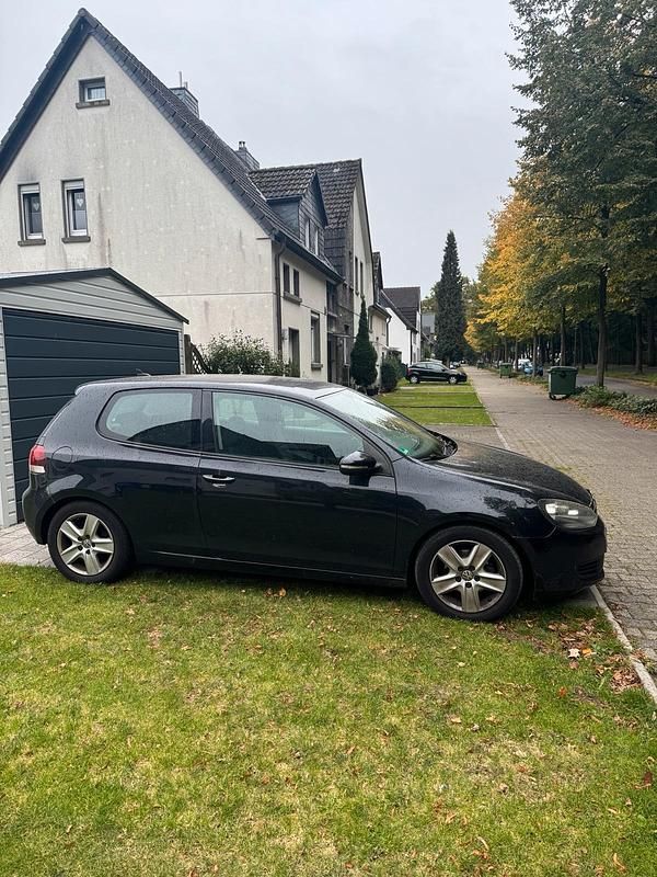 Schwarz Gebraucht 2009 VW Golf VI Kleinwagen | 2.500 € (Superpreis) - Bild 1/4