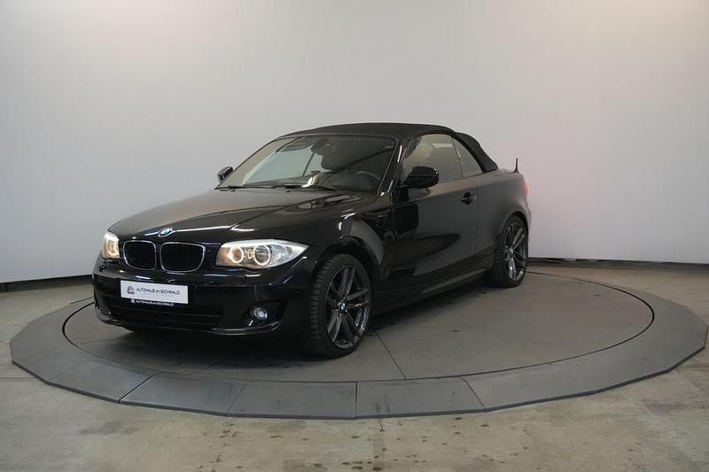 Schwarz Gebraucht 2011 BMW 120 Cabriolet Advantage Cabrio | 9.490 € (Etwas zu teuer) - Bild 1/4