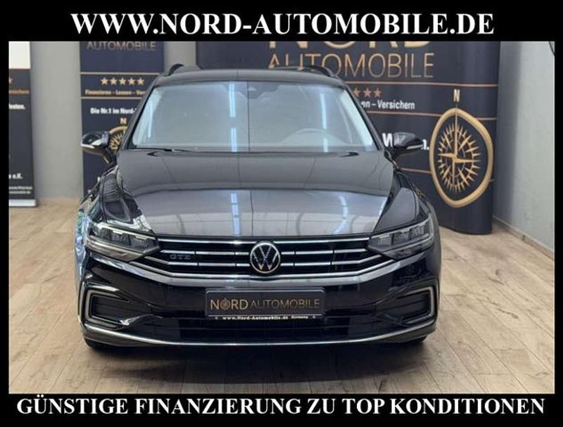 Gebraucht VW Passat GTE 218 PS (160 kW) 2021 Deep black perleffek (metallic) Kombi