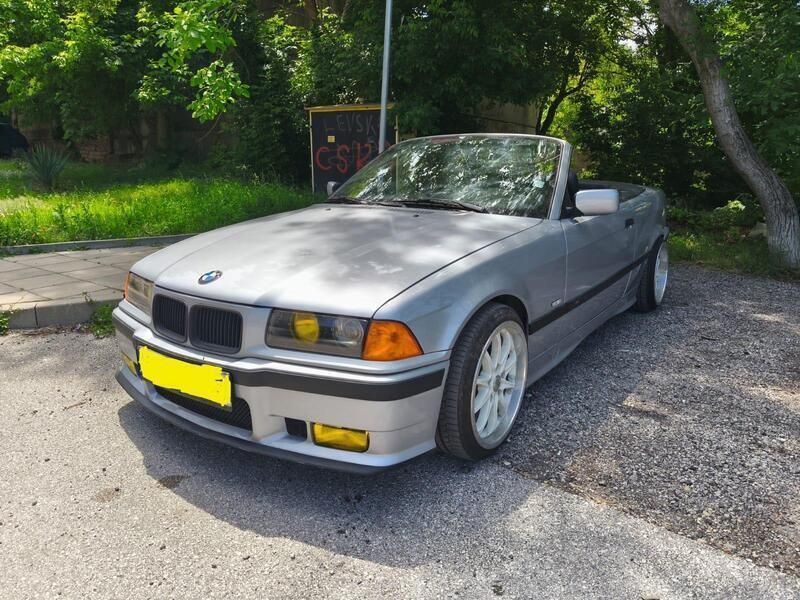 Silber Gebraucht 1995 BMW 328 Cabriolet Sport Line Cabrio | 13.999 € - Bild 1/4
