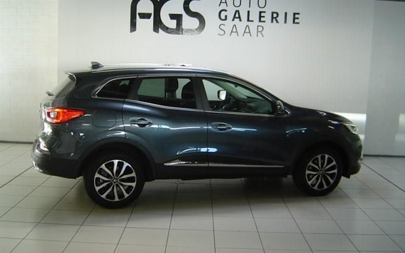 Gebraucht Renault Kadjar Techno 158 PS (116 kW) 2022 Grau SUV