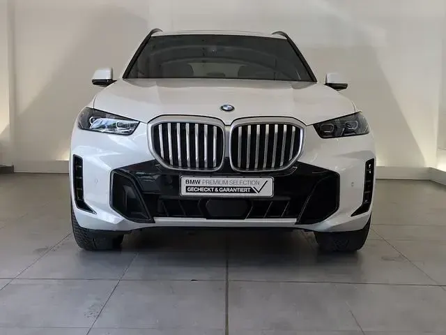 Gebraucht BMW X5 M Sport 340 PS (250 kW) 2024 Weiß SUV