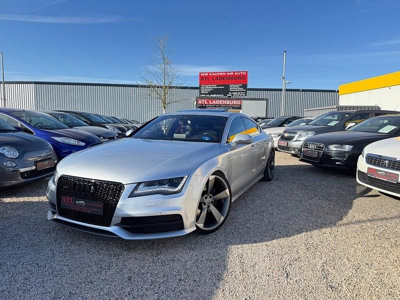 Eissilber metallic Gebraucht 2011 Audi A7 Comfort Kleinwagen | 16.500 € (Teuer) - Bild 1/4