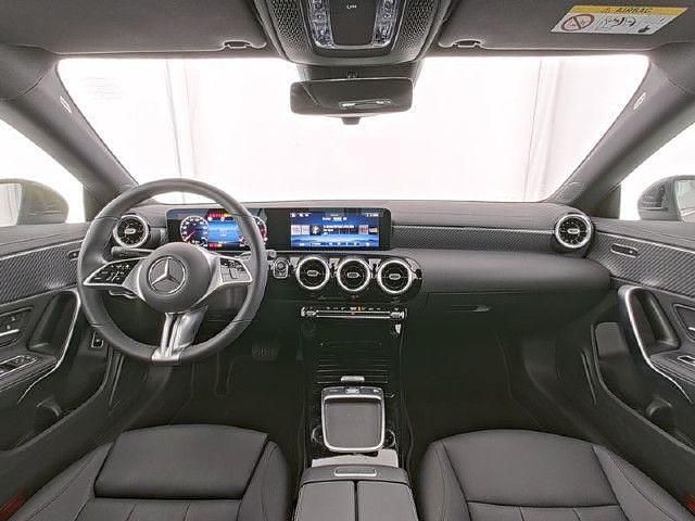 Gebraucht Mercedes CLA200 150 PS (110 kW) 2024
