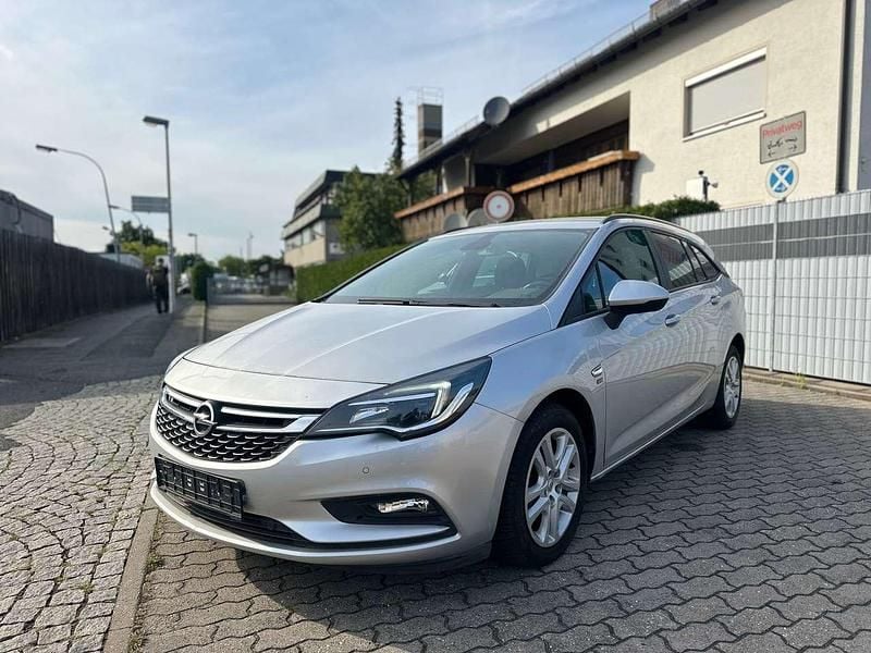 Silber Gebraucht 2019 Opel Astra Kombi | 9.699 € (Guter Preis) - Bild 1/4