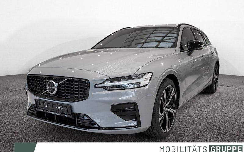 Grau Neu 2025 Volvo V60 Plus Kombi | 49.990 € (Etwas zu teuer) - Bild 1/4